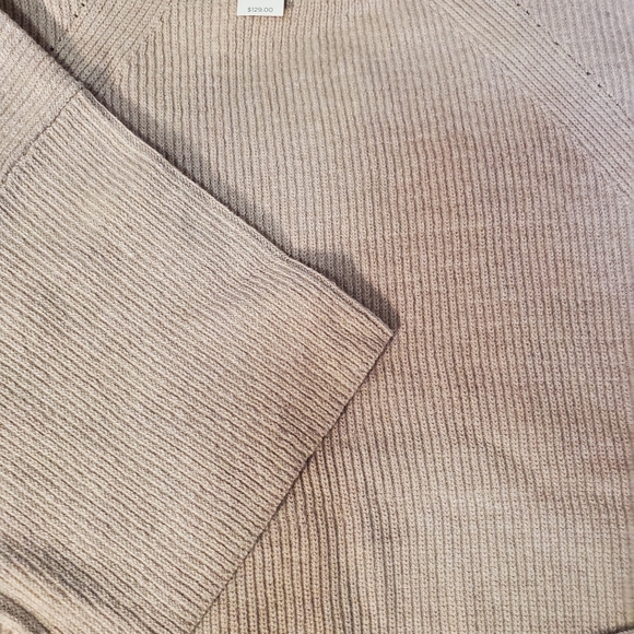 🔥Ann Taylor Crew Neck Poncho🔥 - Picture 7 of 7